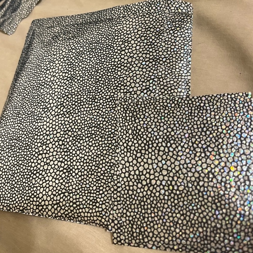 60 HOLOGRAPHIC Paper squares (Shine pebble US art wrap rainbow rare